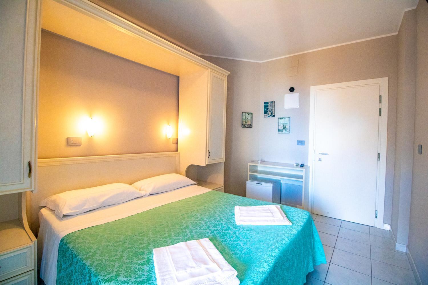 Di Matteo Hotel Roseto Degli Abruzzi Exteriör bild